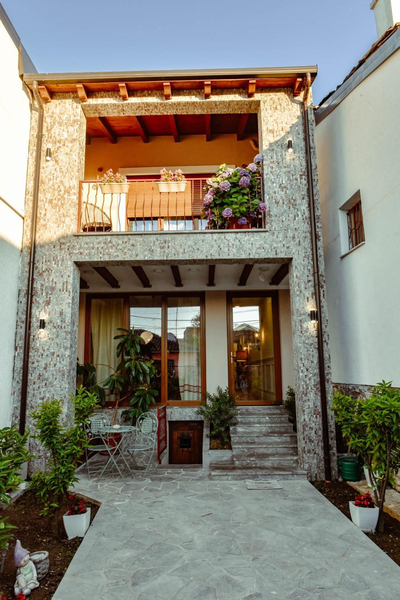 Loredan 3* Shkodër